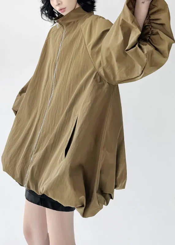 Beautifully Finished Coat in a Timeless Design