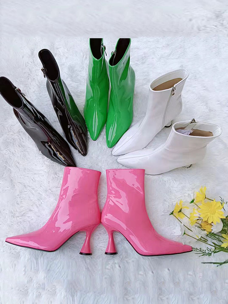 Graceful Orthopedic Boots for Modern Look