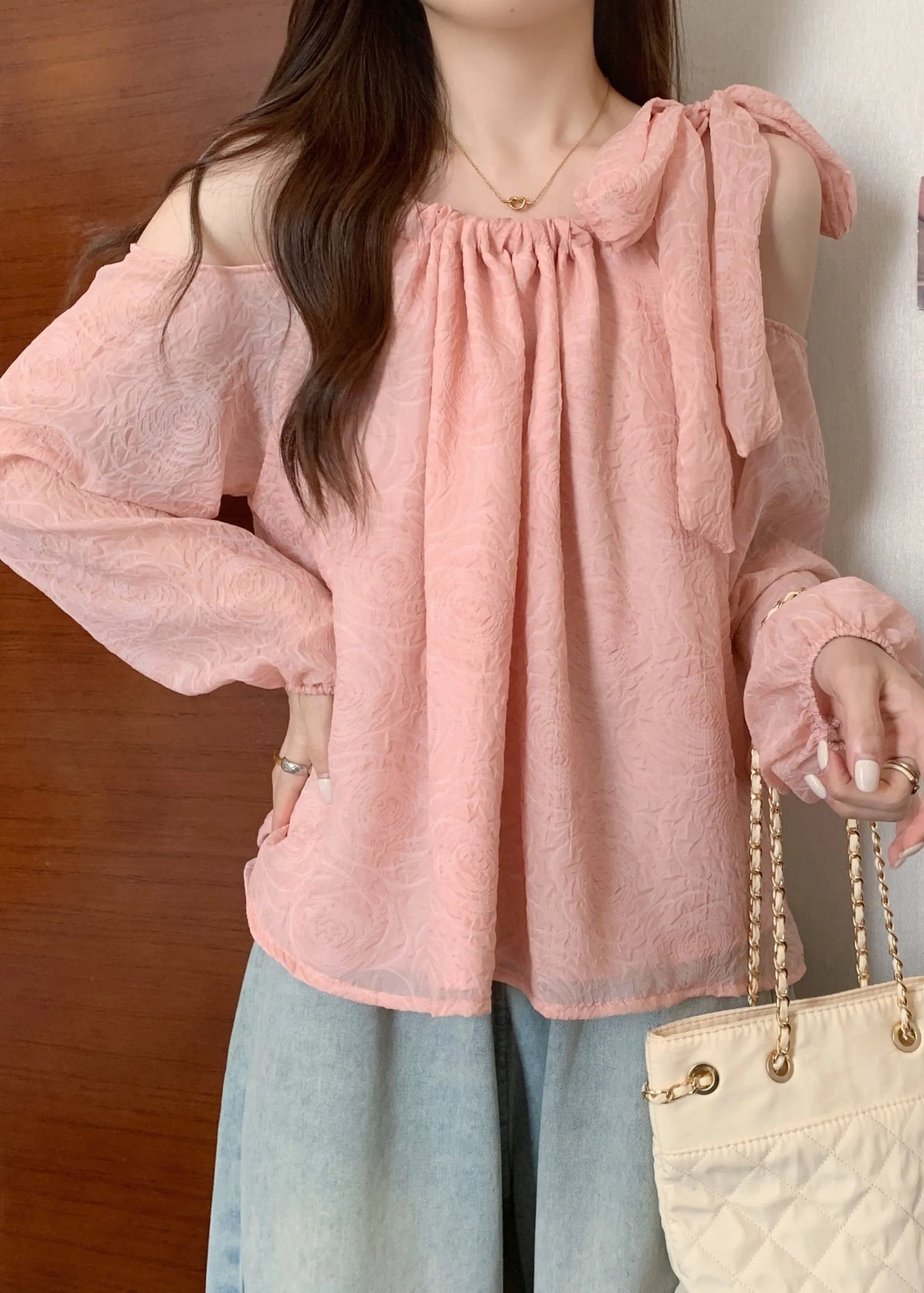 Beautifully Crafted Shirt in a Classic Style
