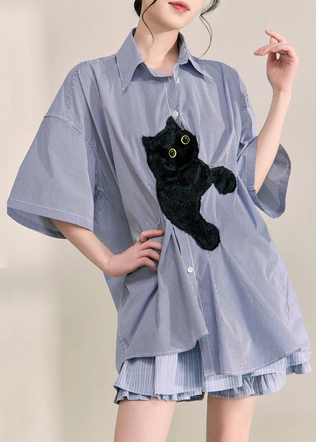 Gracefully Styled Shirt for Any Occasion