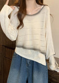 Classic Vintage Sweater with a Flattering Fit
