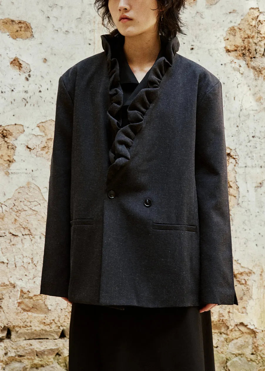 Gracefully Styled Coat for Any Occasion