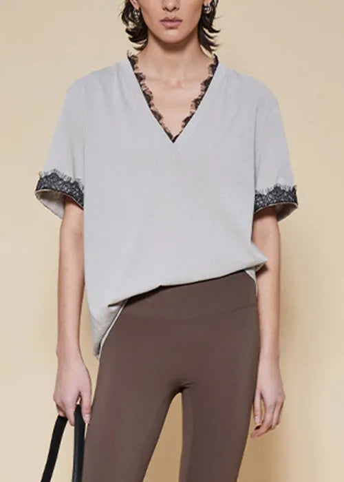 Beautifully Finished Shirt in a Timeless Design