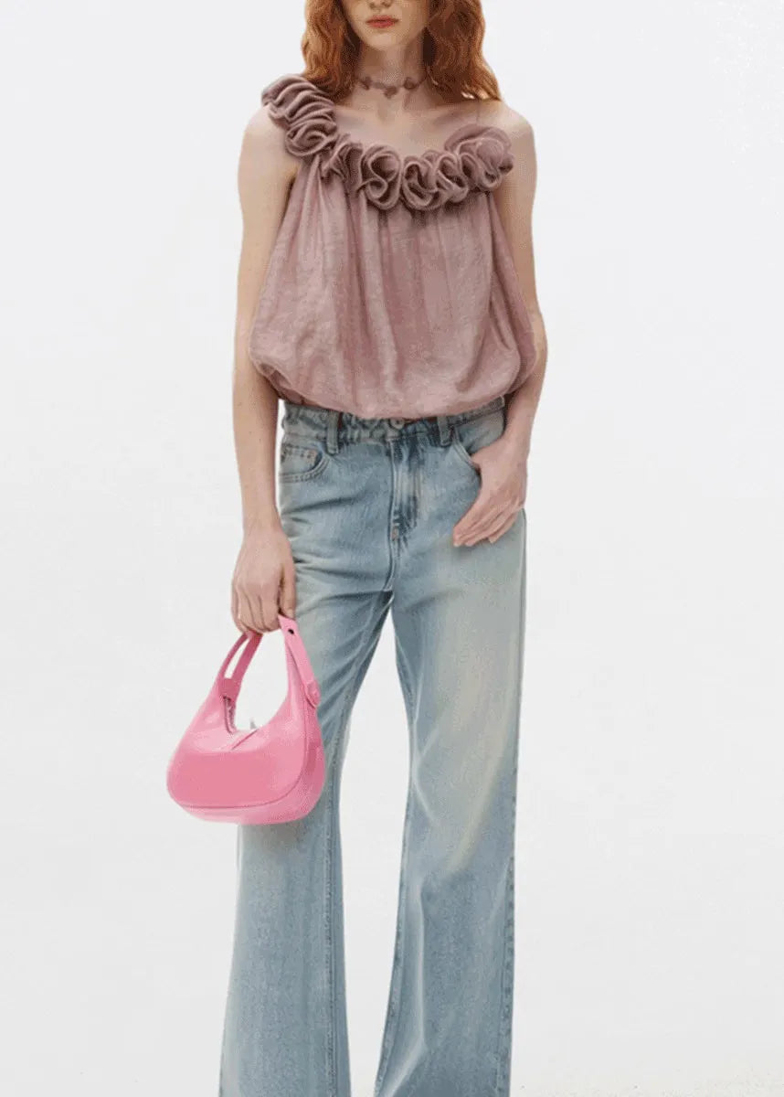 Effortlessly Elegant Top with a Timeless Design