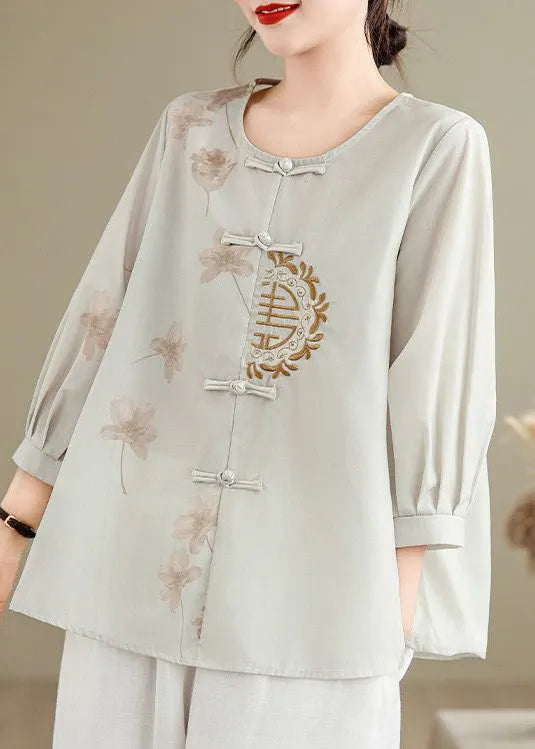 A Vintage Style Shirt with Delicate Timeless Details