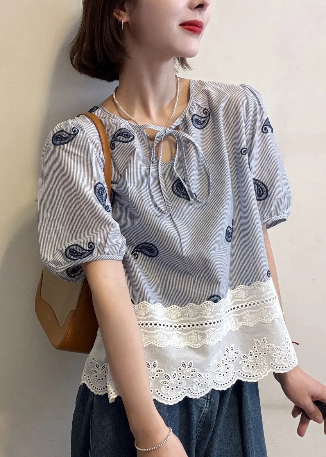 Elegantly Styled Blouse for Everyday Wear