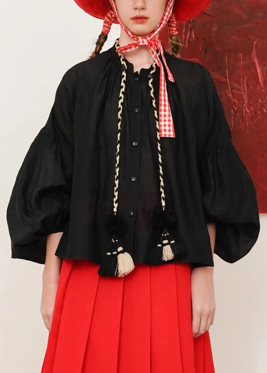 Classic Vintage Shirt with a Flattering Fit