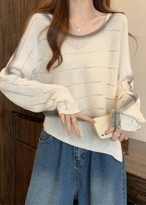 Classic Vintage Sweater with a Flattering Fit