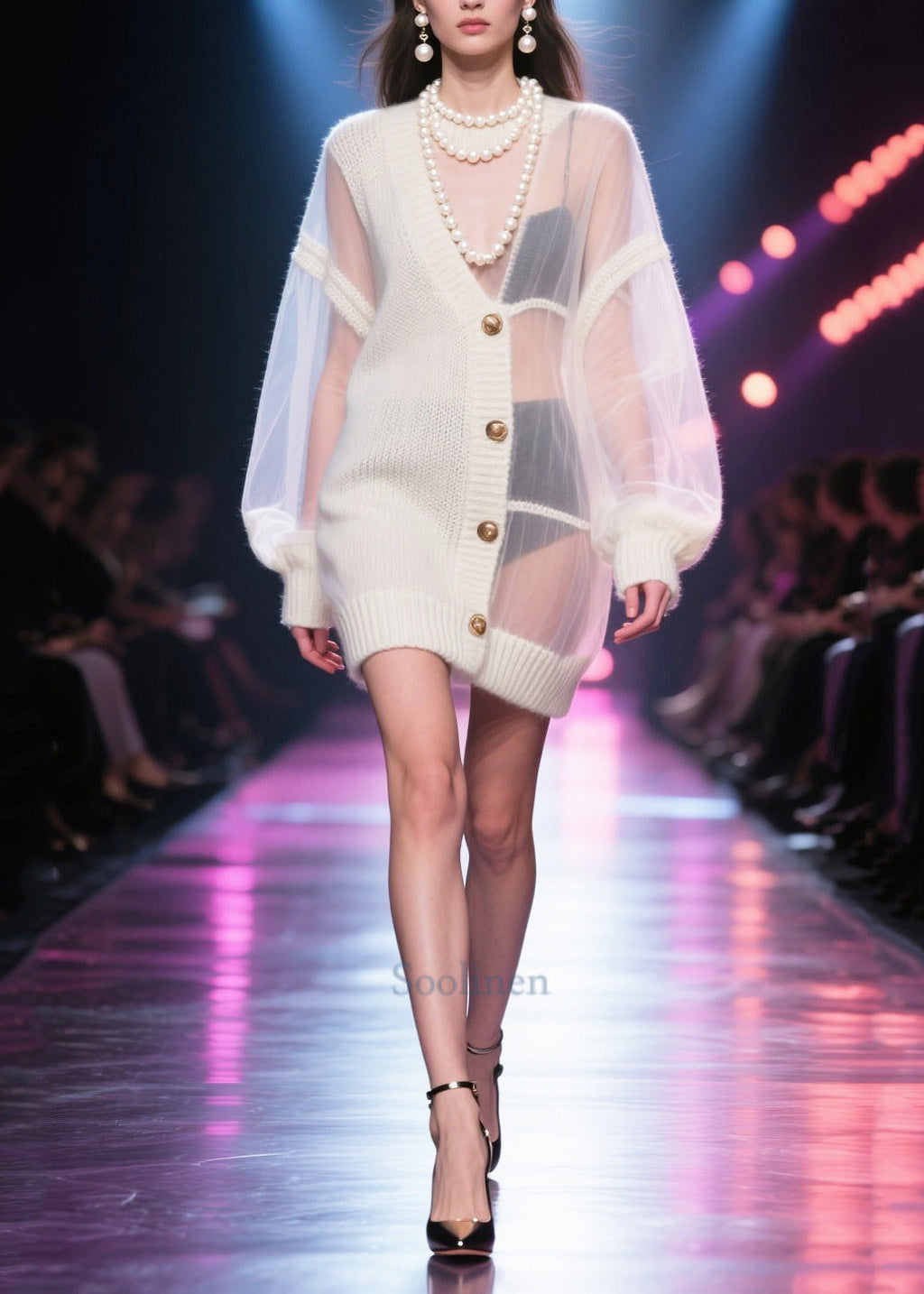 Beautifully Finished Coat in a Timeless Design