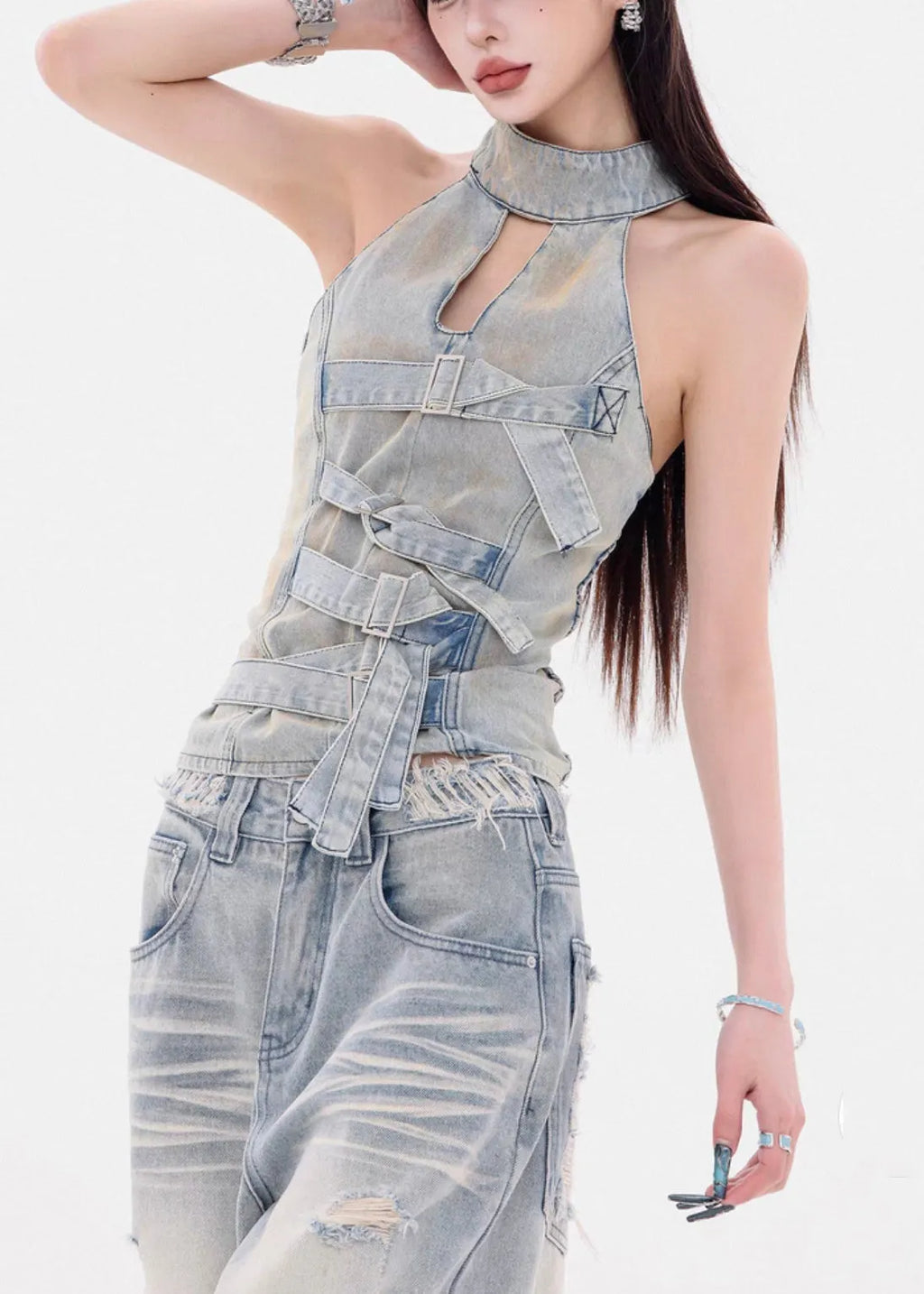 Effortlessly Elegant Top with a Timeless Design