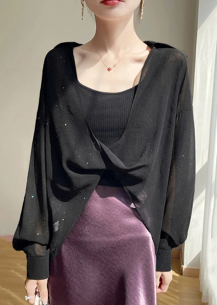 Classic Vintage Blouse with a Flattering Fit