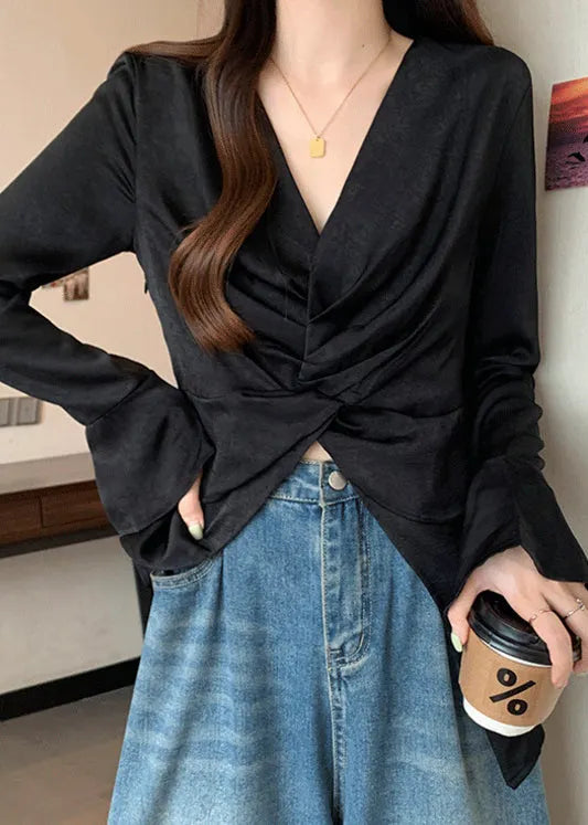 Classic Vintage Shirt with a Flattering Fit