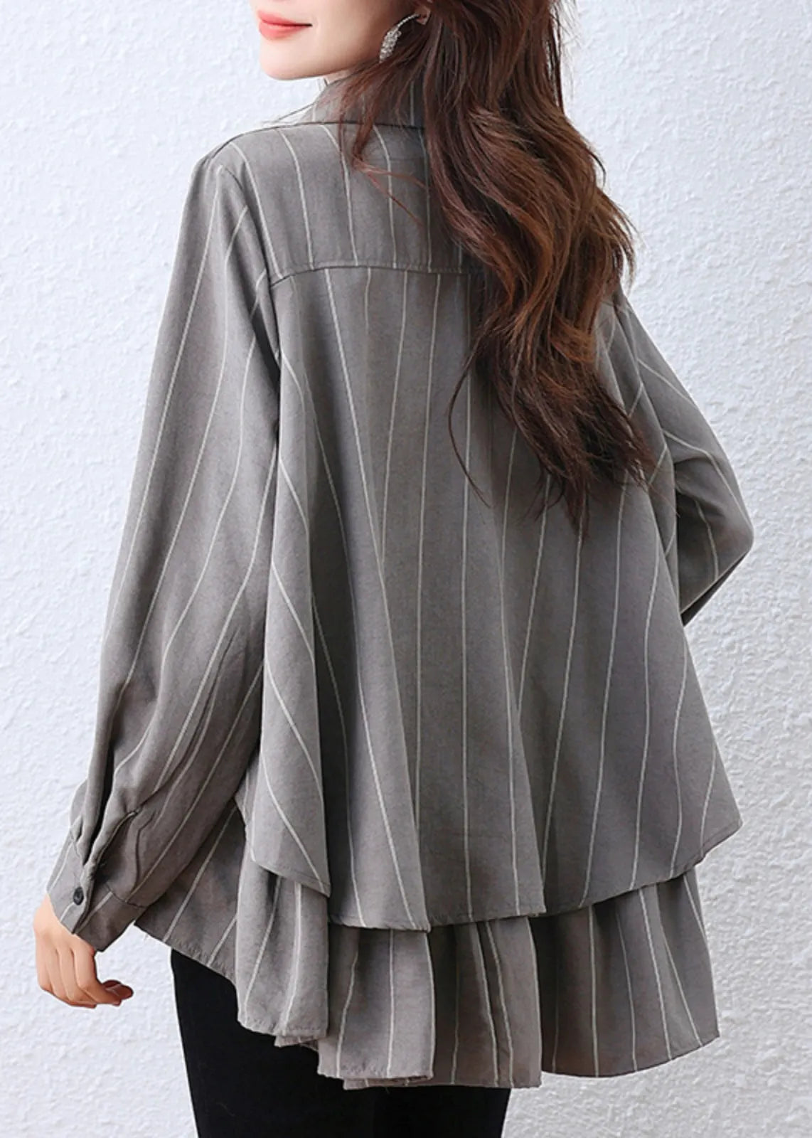 Gracefully Styled Shirt for Any Occasion