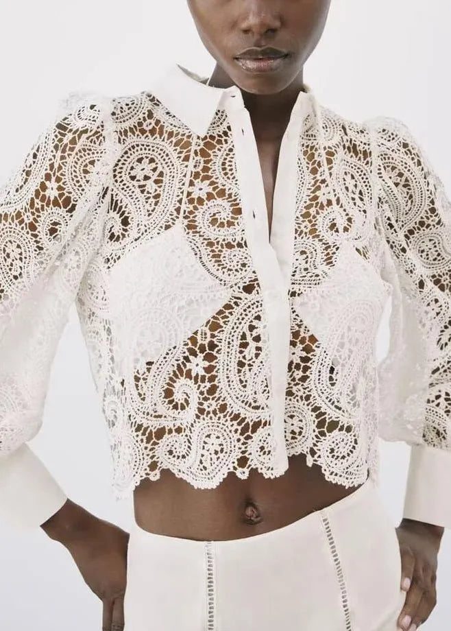 Elegantly Styled Shirt for Everyday Wear