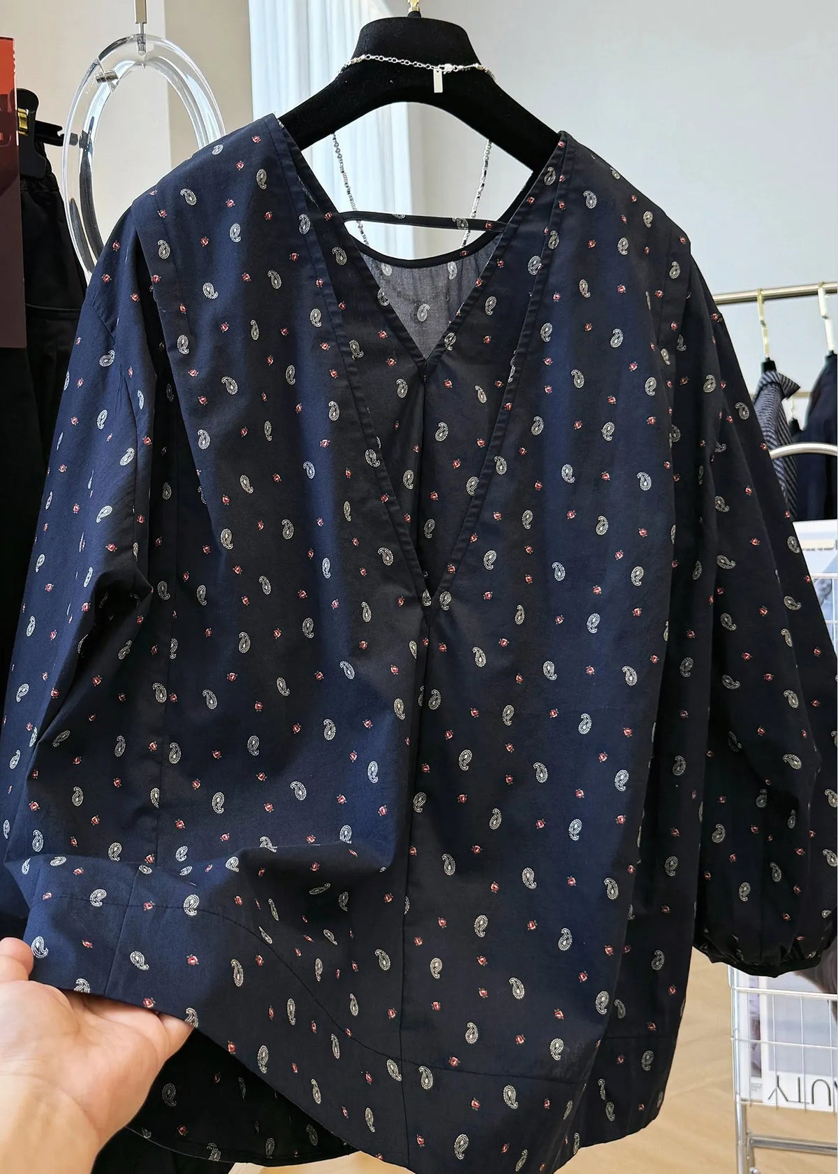 Beautifully Finished Shirt in a Timeless Design