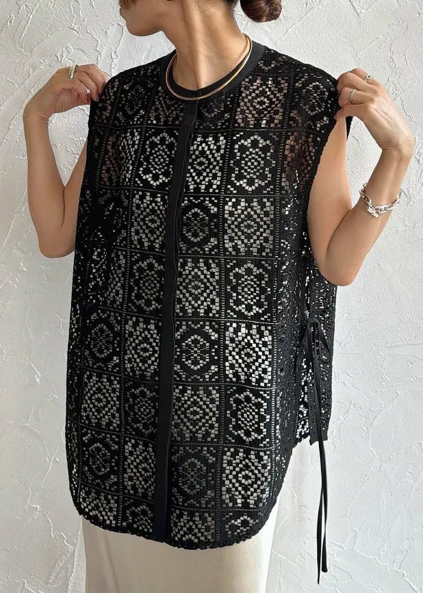A Vintage Style Top with Delicate Timeless Details