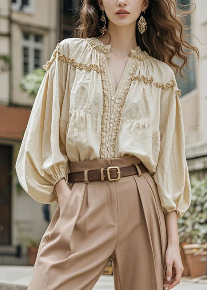 Well Tailored Shirt with a Graceful Silhouette