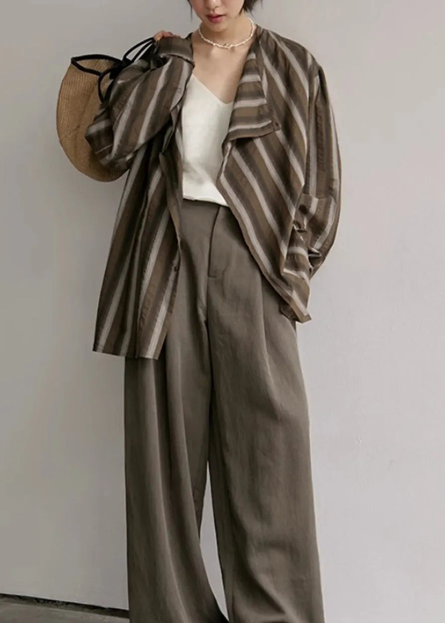 Effortlessly Elegant Blouse with a Timeless Design