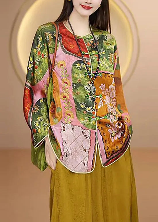 Classic Vintage & Enduringly Stylish Coat