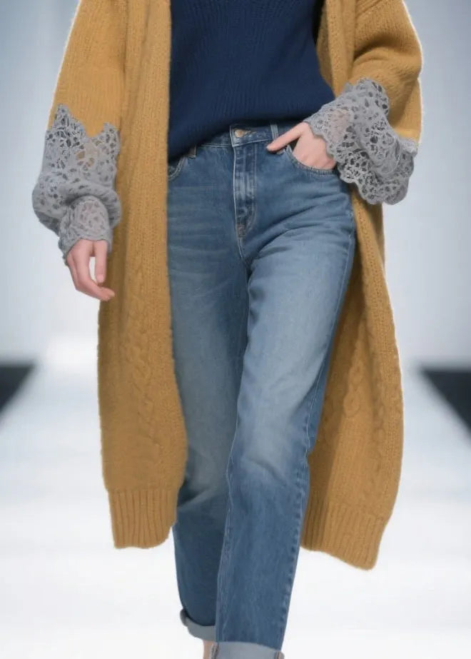 Well Tailored Cardigan with a Graceful Silhouette