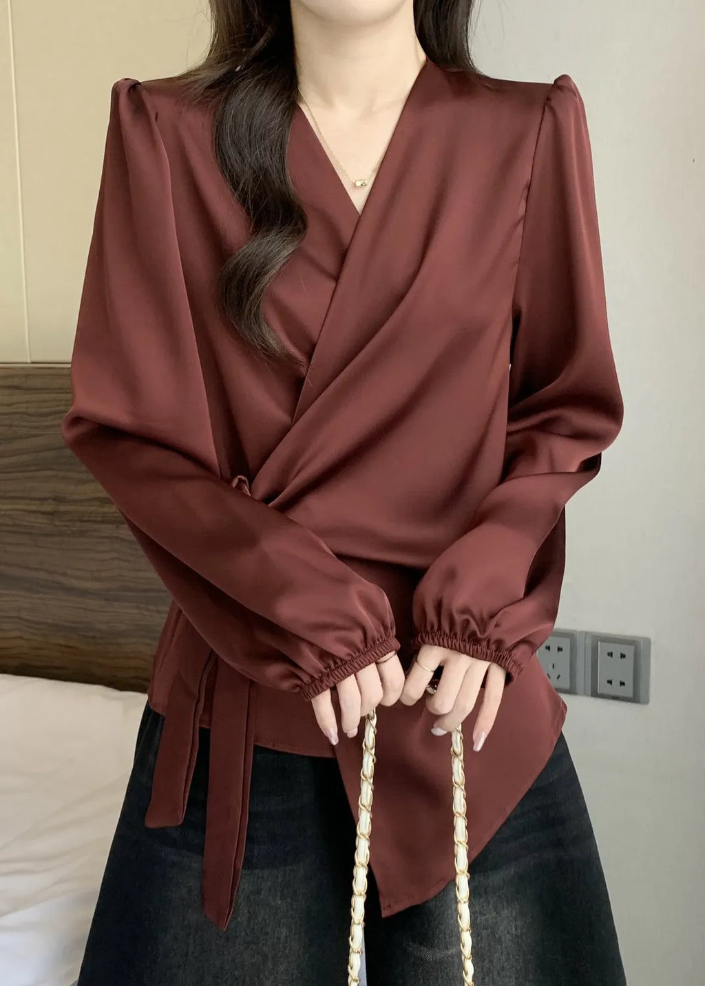 Elegantly Styled Blouse for Everyday Wear