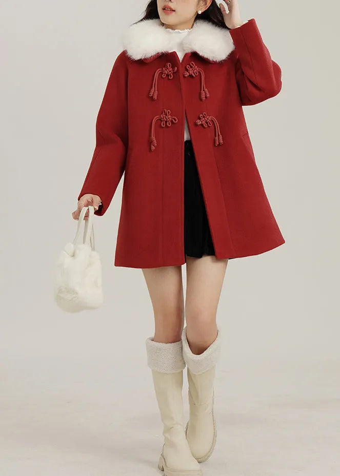 Elegantly Styled Coat for Everyday Wear