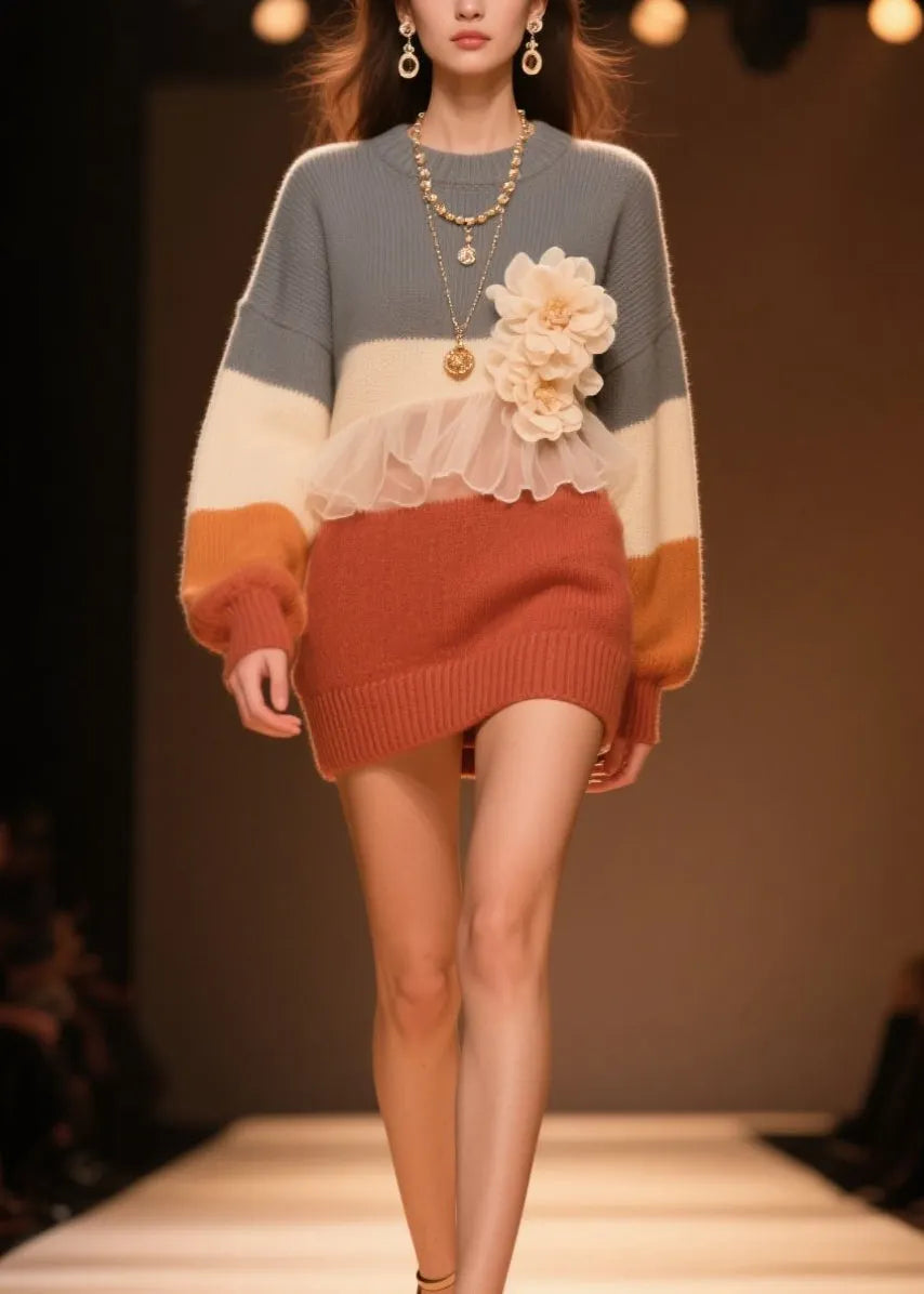 Classic Vintage Sweater with a Flattering Fit