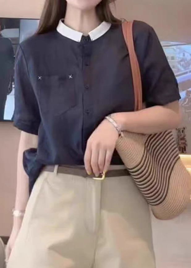 Classic Vintage Shirt with a Flattering Fit