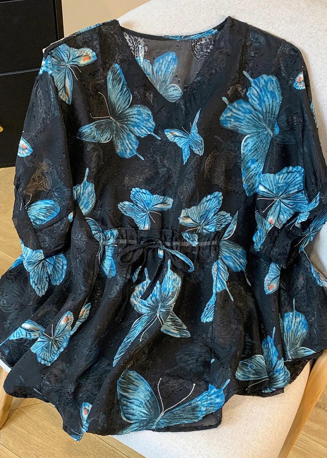 Elegantly Styled Blouse for Everyday Wear