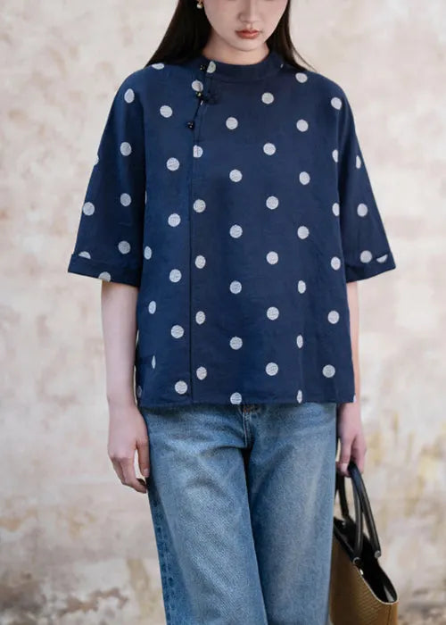 Gracefully Styled Blouse for Any Occasion