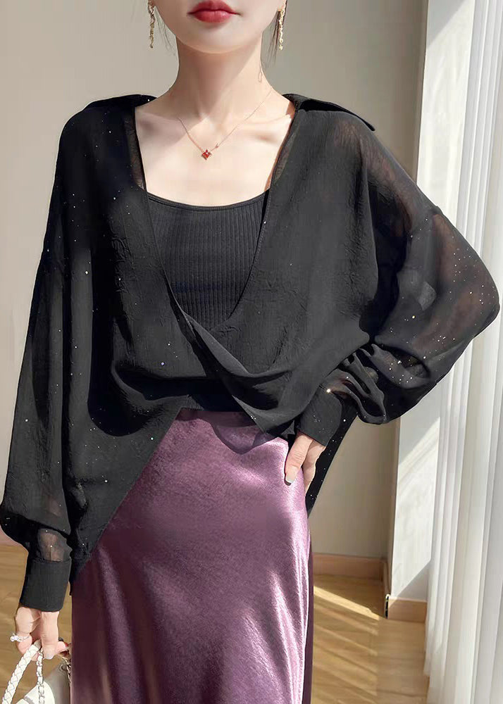 Classic Vintage Blouse with a Flattering Fit
