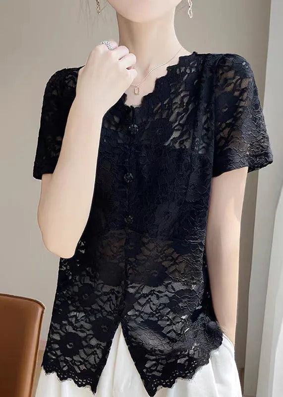Classic Vintage Shirt with a Flattering Fit