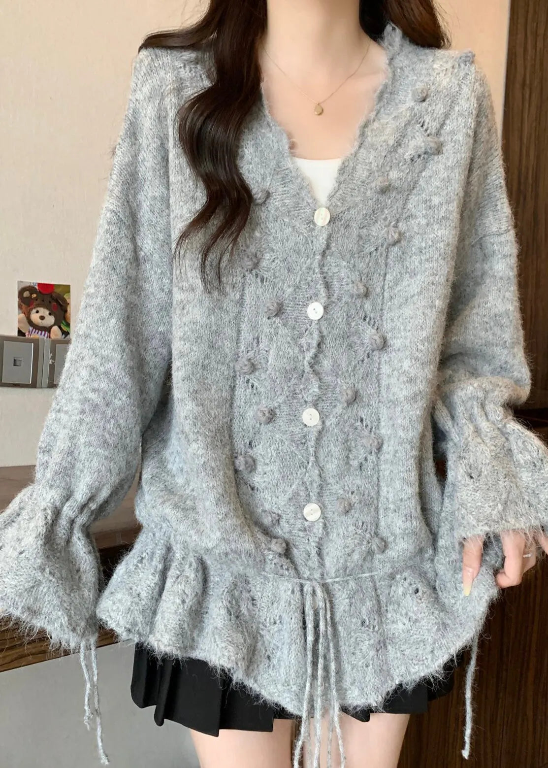 Classic Vintage & Enduringly Stylish Cardigan