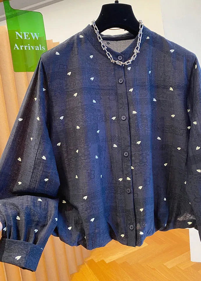 Effortlessly Elegant Blouse with a Timeless Design