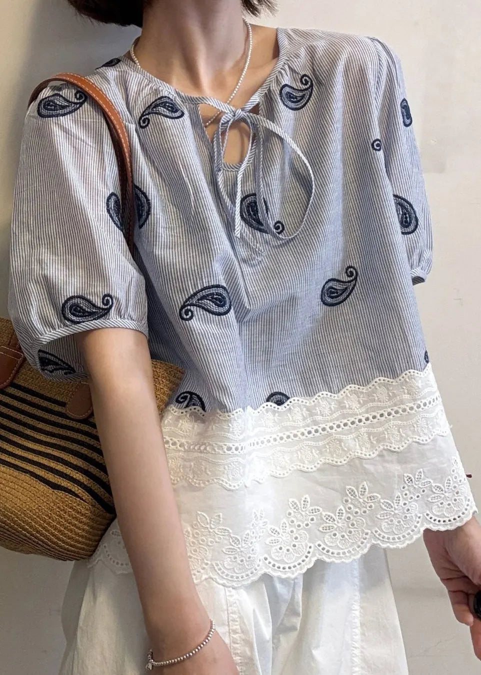 Elegantly Styled Blouse for Everyday Wear