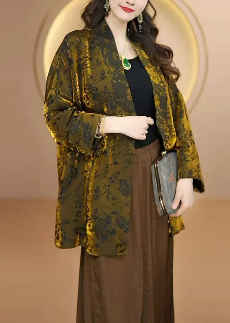 Classic Vintage Cardigan with a Flattering Fit