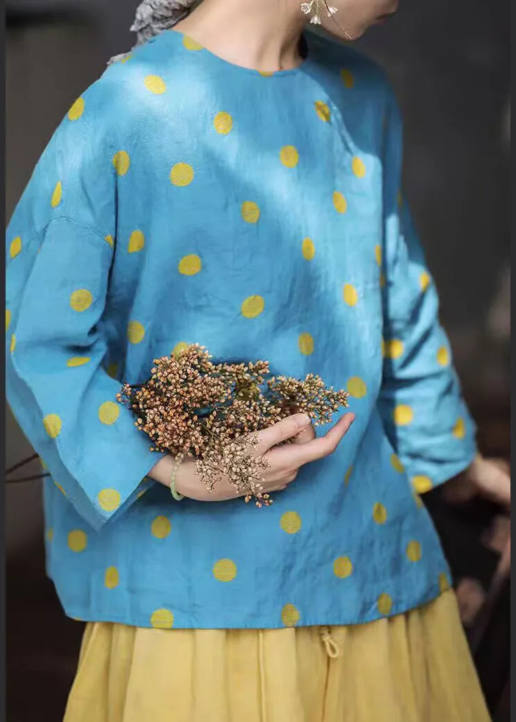 Well Tailored Shirt with a Graceful Silhouette