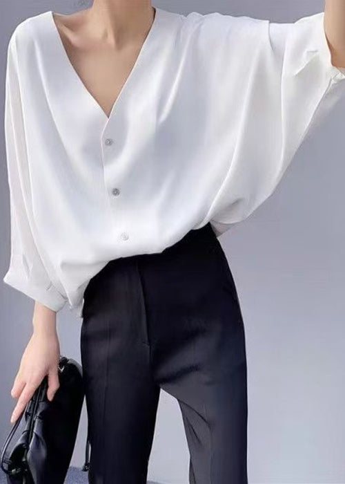 Polished Blouse with an Effortless Classic Look