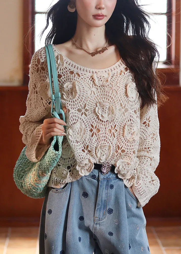Polished Top with an Effortless Classic Look