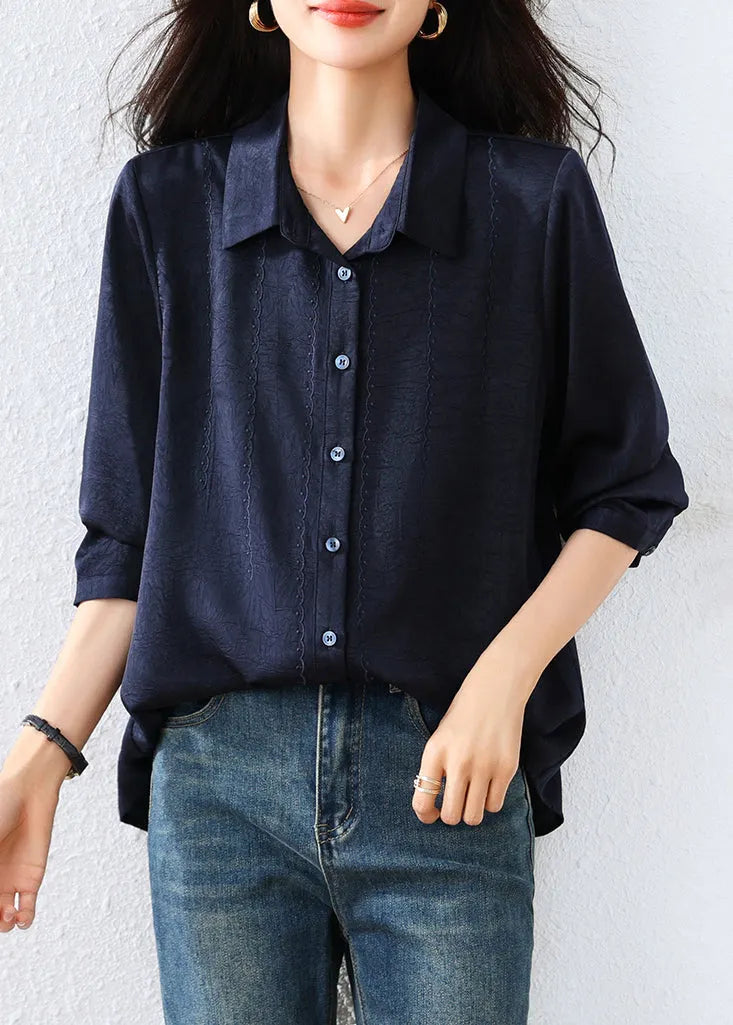 Beautifully Crafted Blouse in a Classic Style