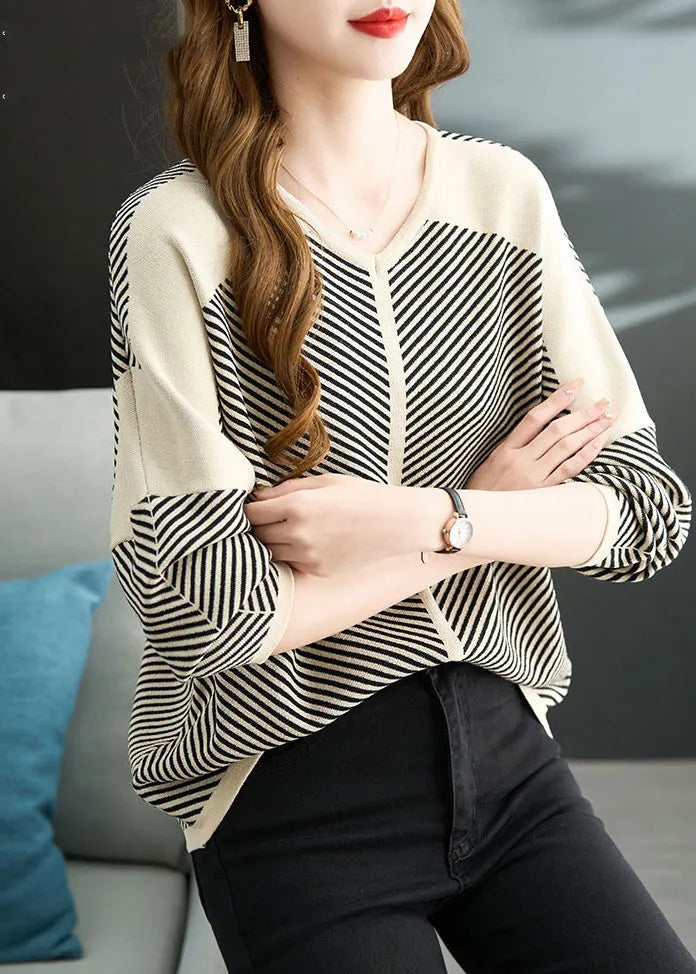 Effortlessly Elegant Shirt with a Timeless Design