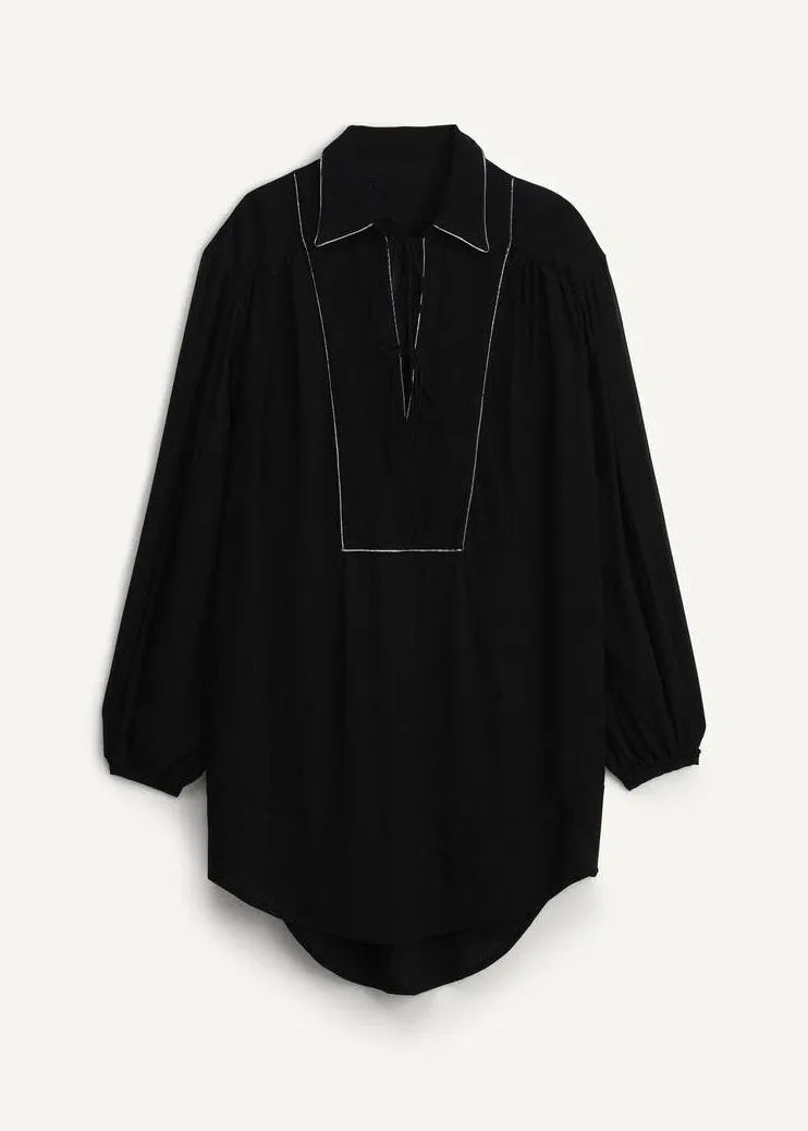 Beautifully Balanced Top with Timeless Character