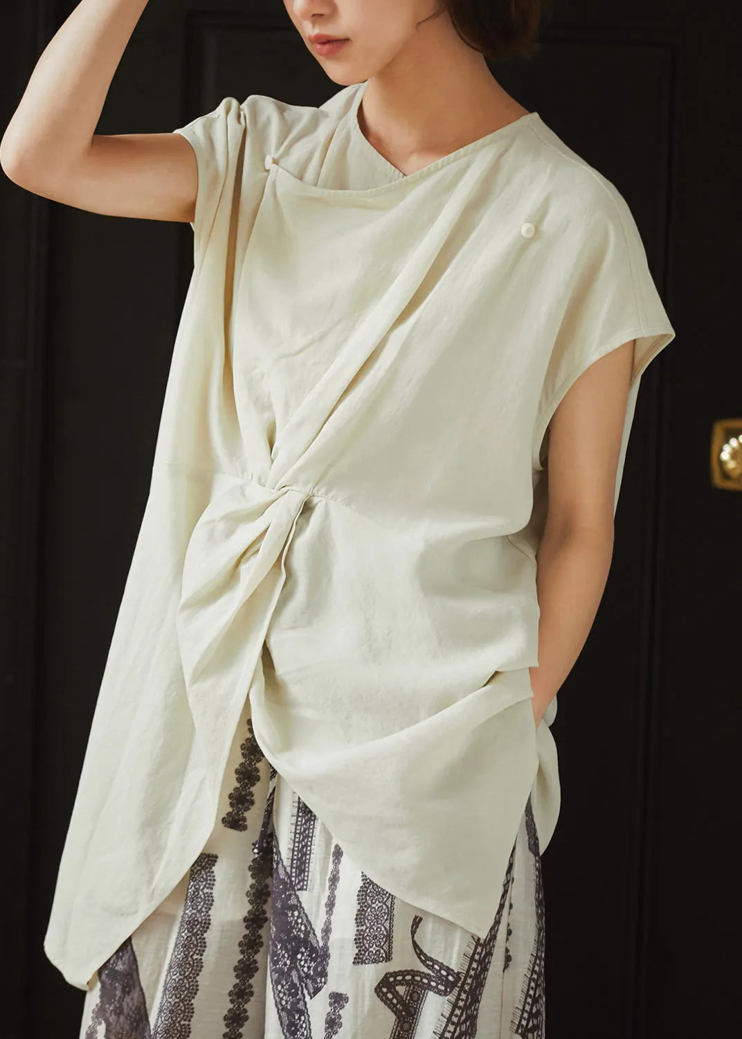 Elegantly Styled Shirt for Everyday Wear