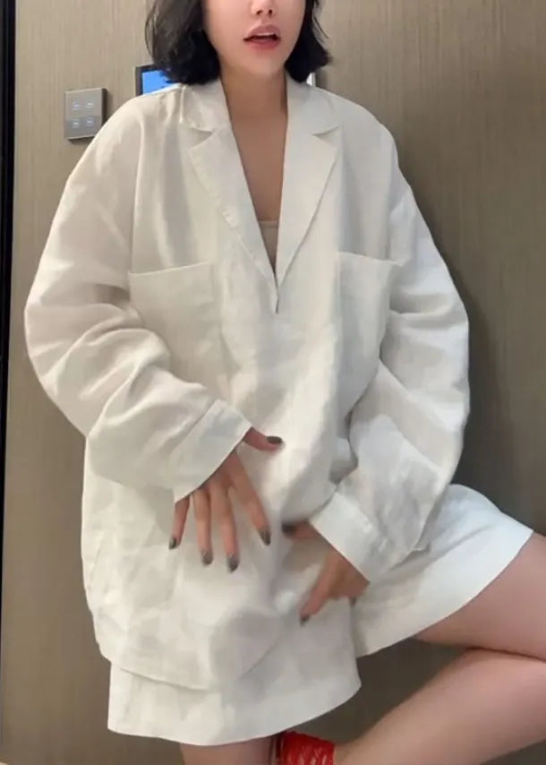 Classic Vintage Shirt with a Flattering Fit