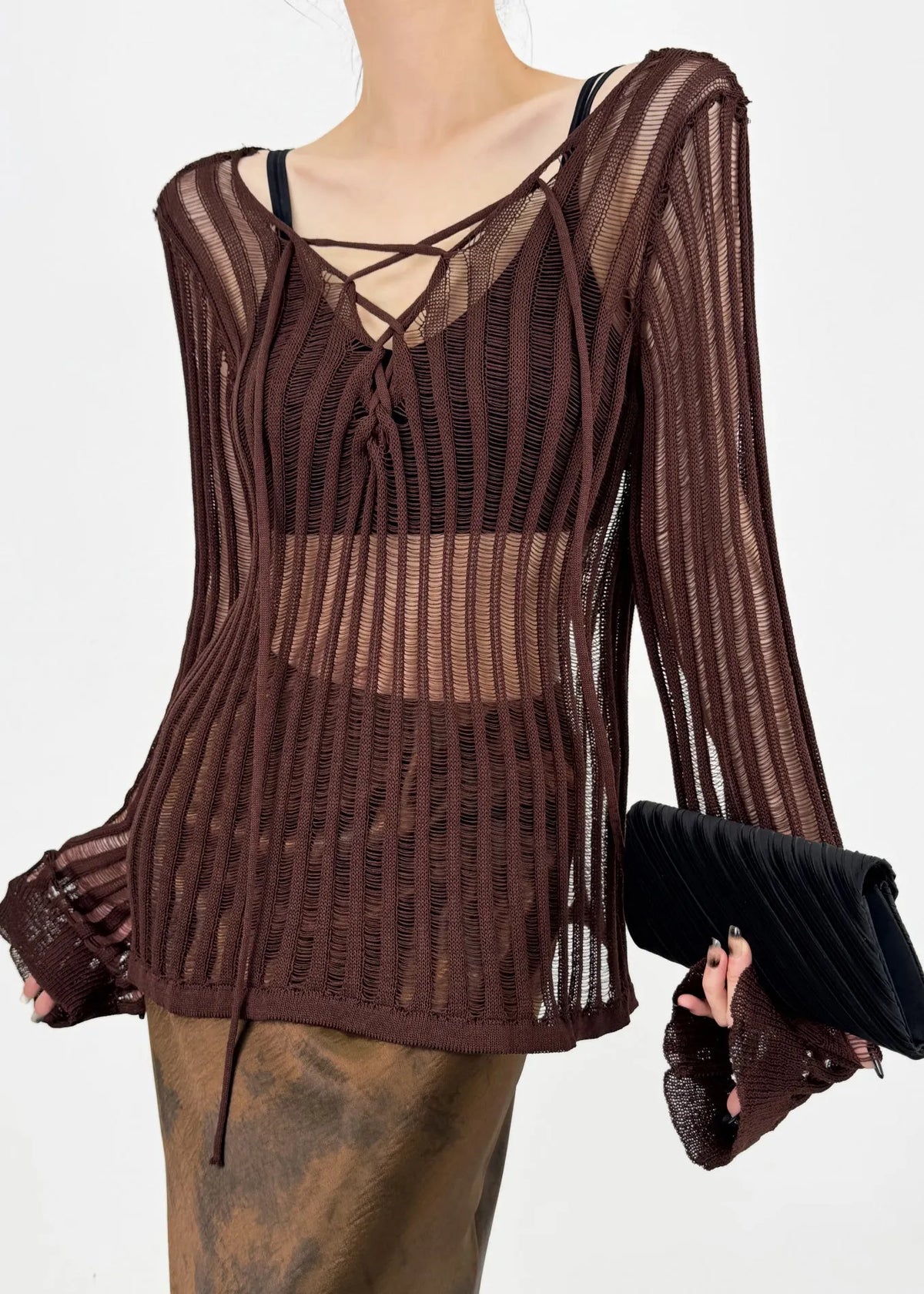 Well Tailored Top with a Graceful Silhouette