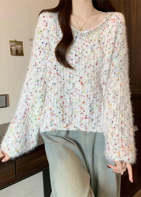 Well Tailored Sweater with a Graceful Silhouette