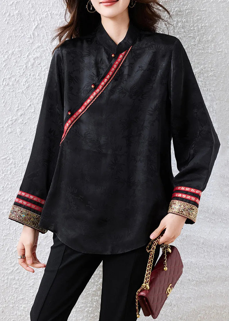 Classic Vintage & Enduringly Stylish Blouse