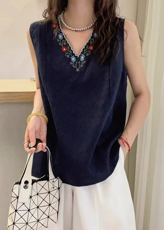 Classic Vintage Top with a Flattering Fit