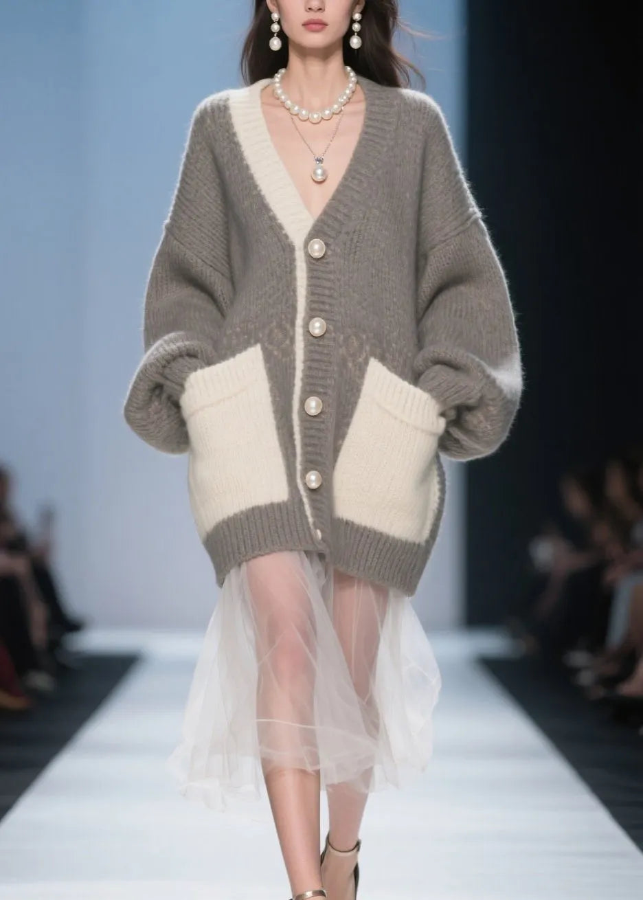 Gracefully Styled Cardigan for Any Occasion