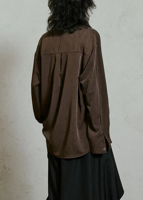 Effortlessly Elegant Top with a Timeless Design